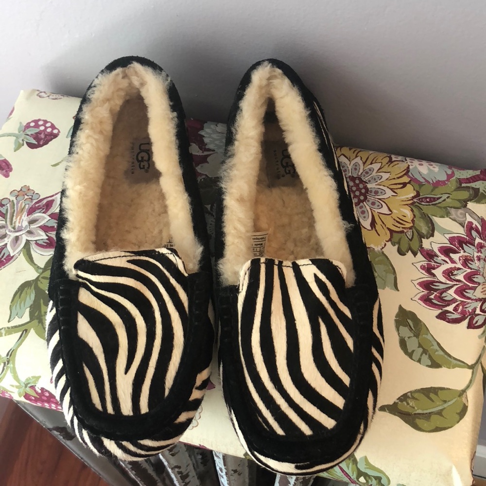 Ugg slippers